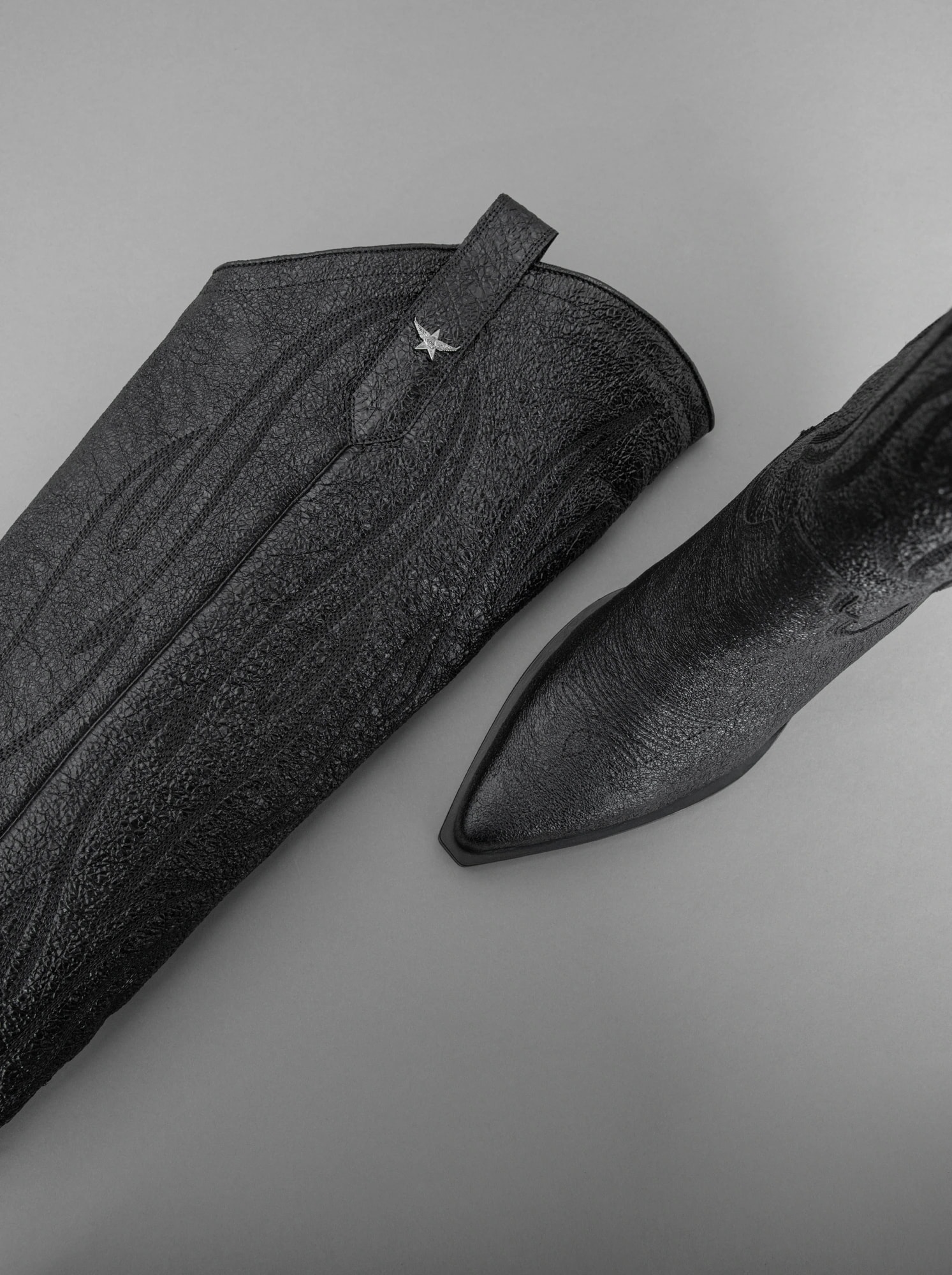 Crown - Black Matte