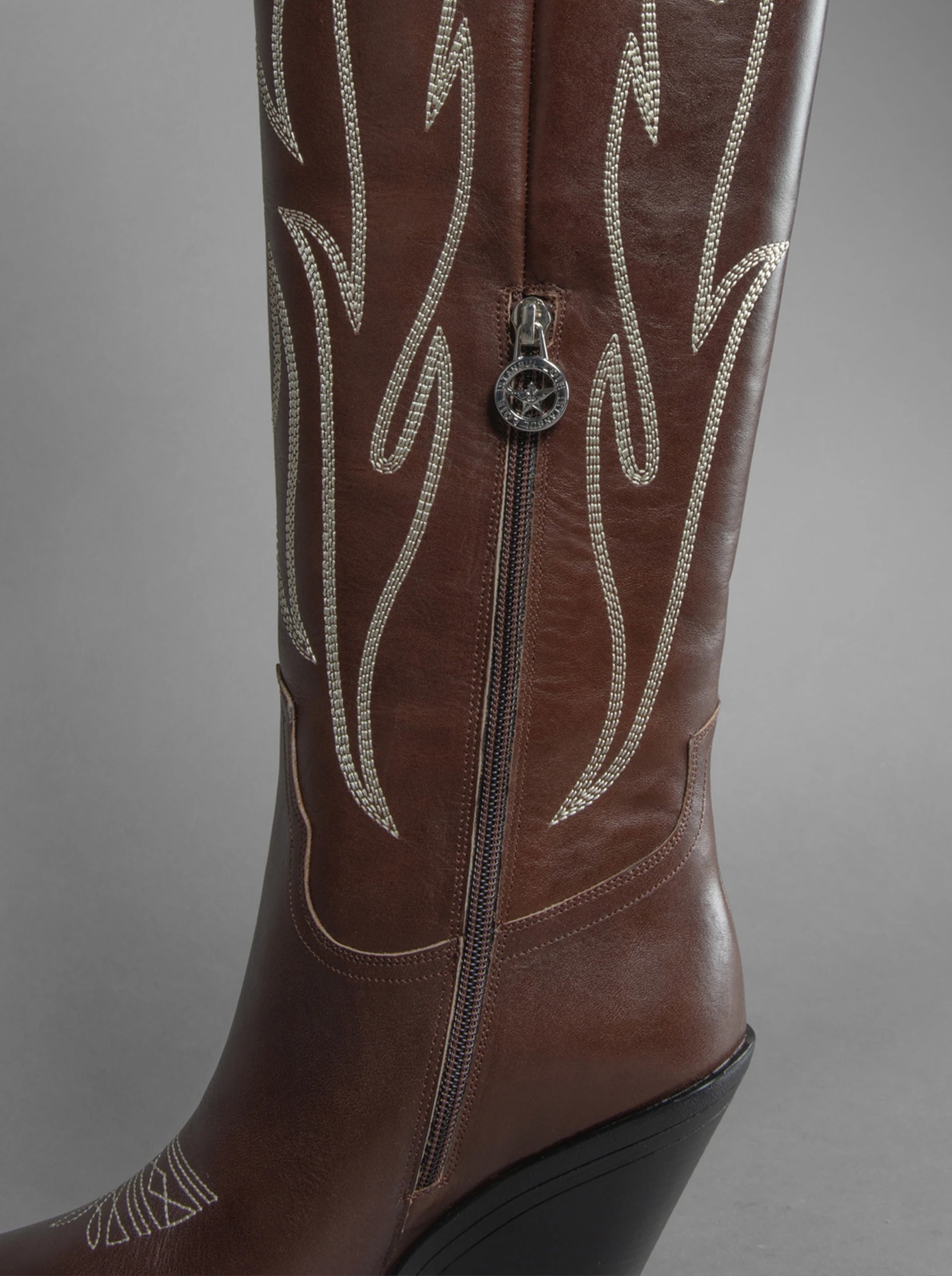 Crown - Brown Leather