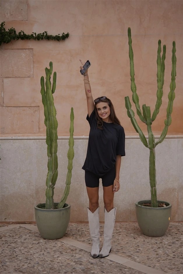 Elenora - Beige