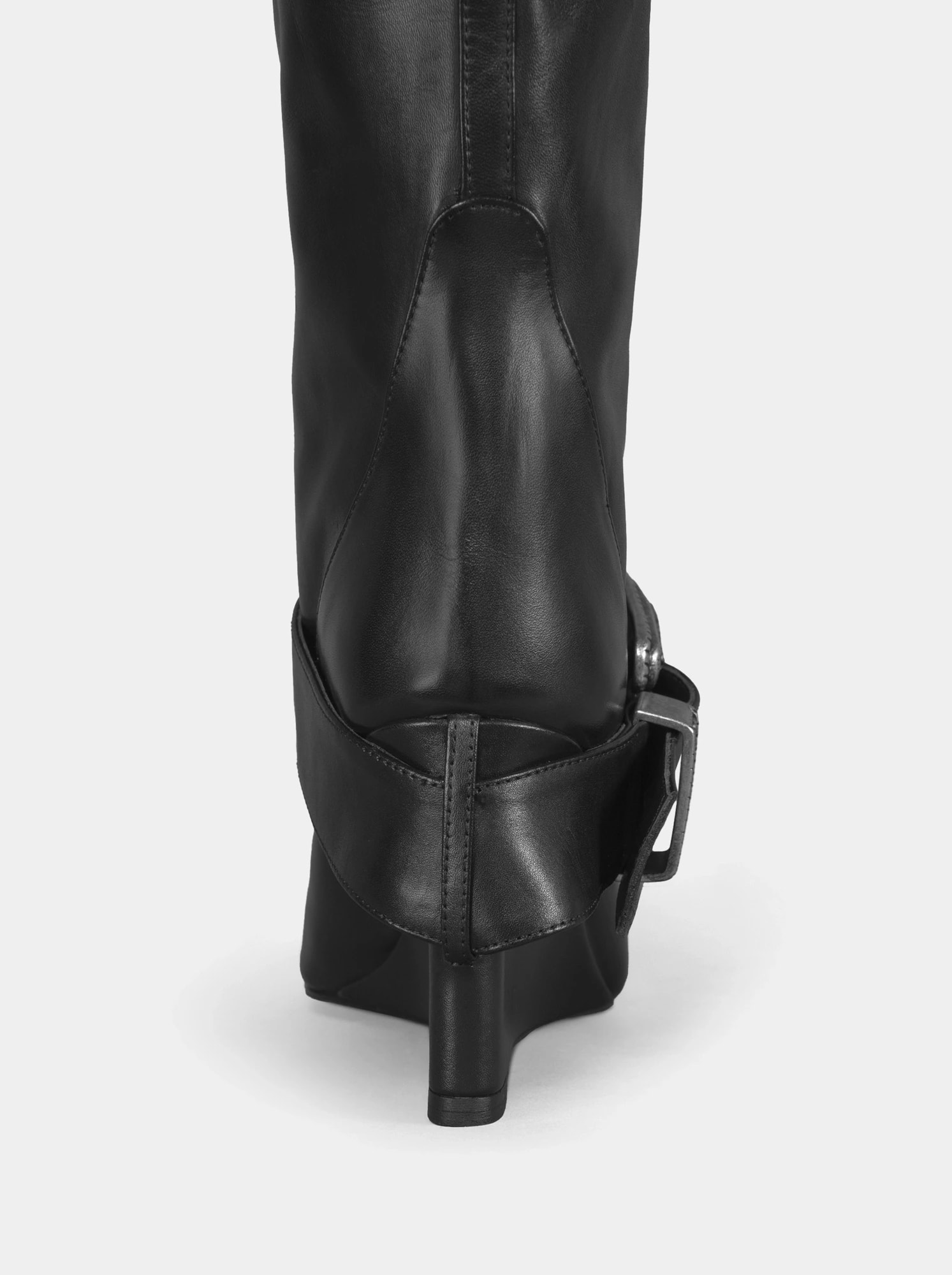 Takes - Black