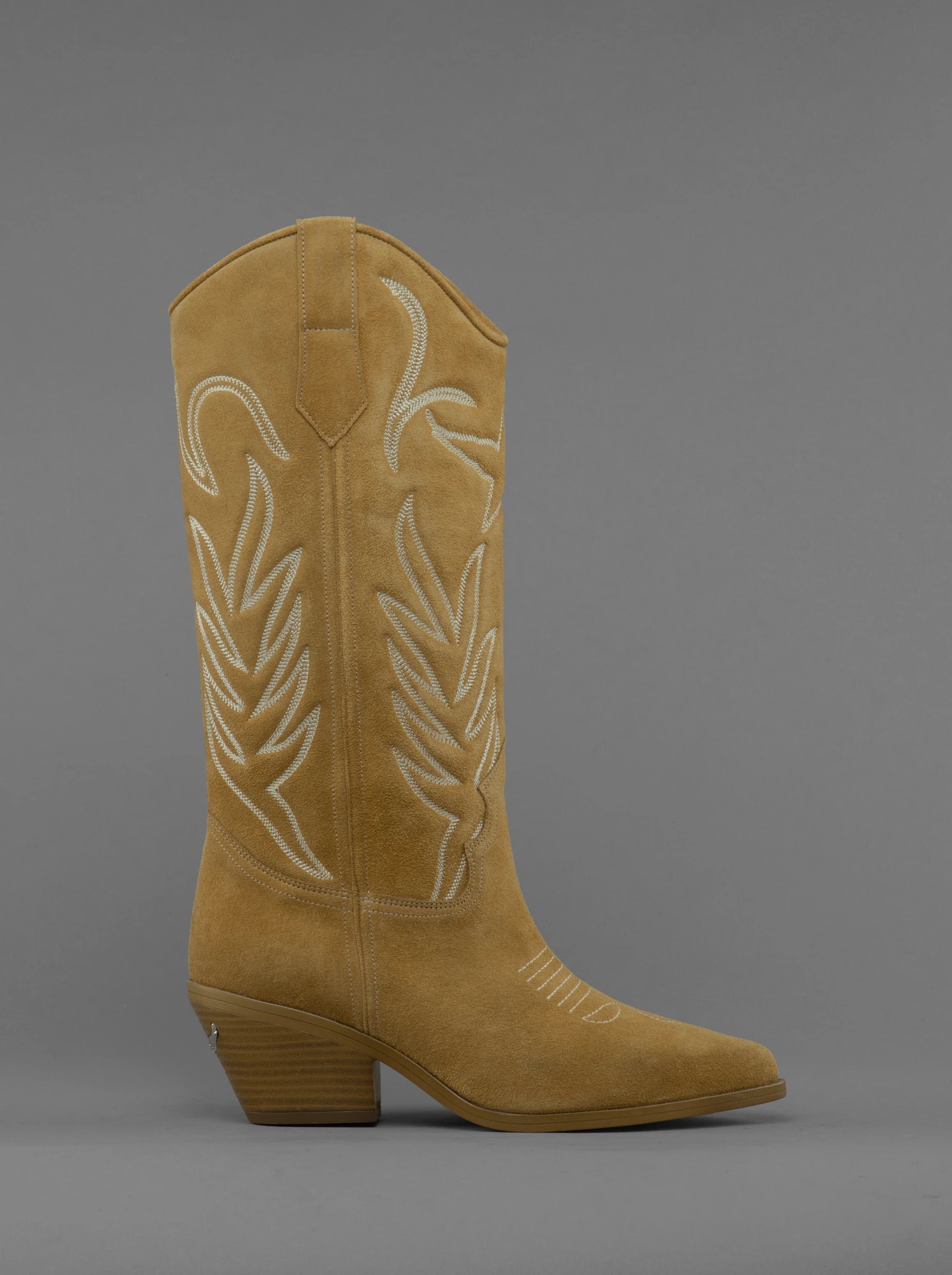 New Western - Camel